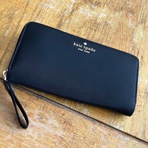 Kate Spade Black Zip-Around Wristlet